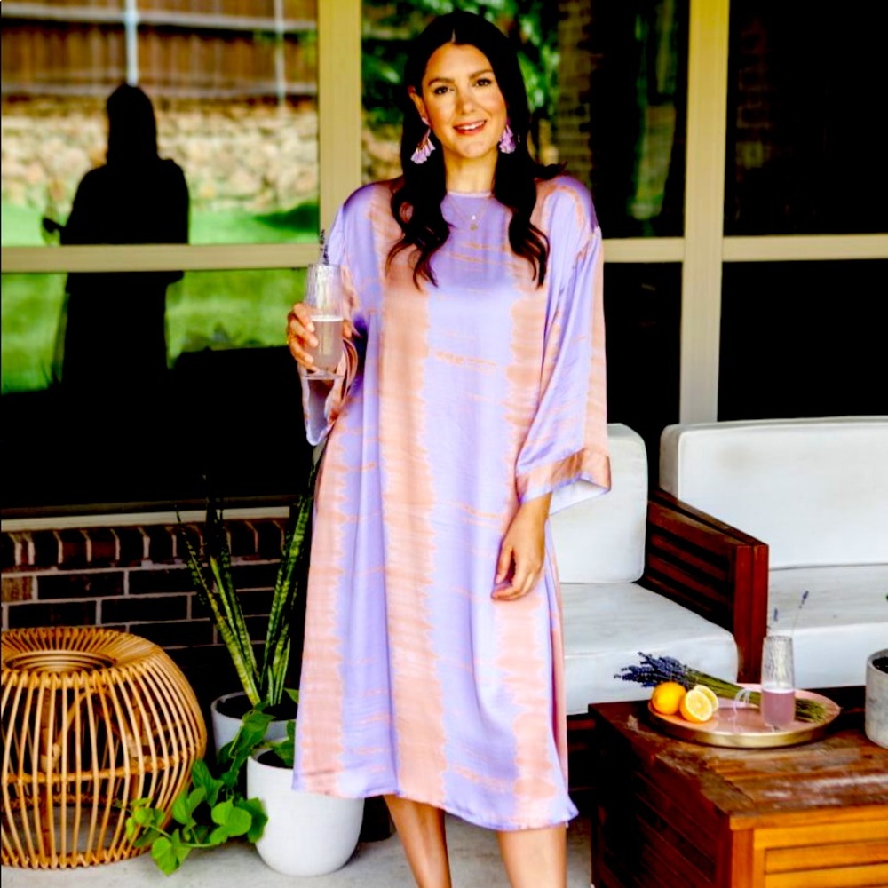 Nor Black Nor White caftan
